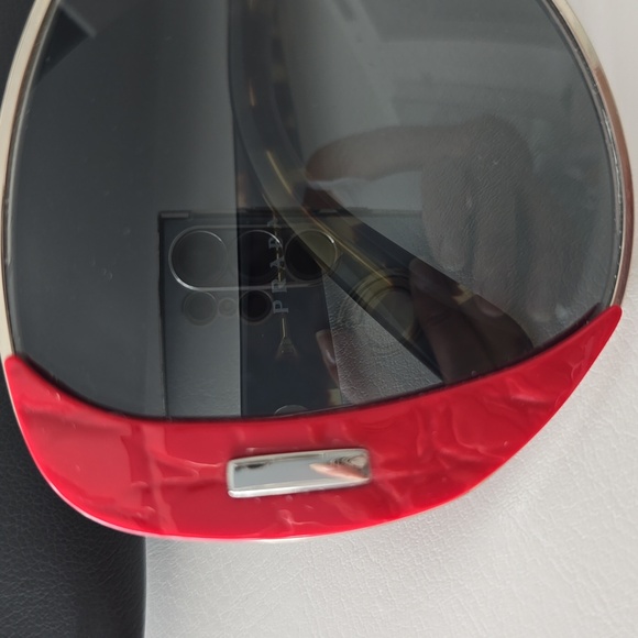 Prada sunglasses grey tint with red decor and turtle arms - Picture 2 of 9